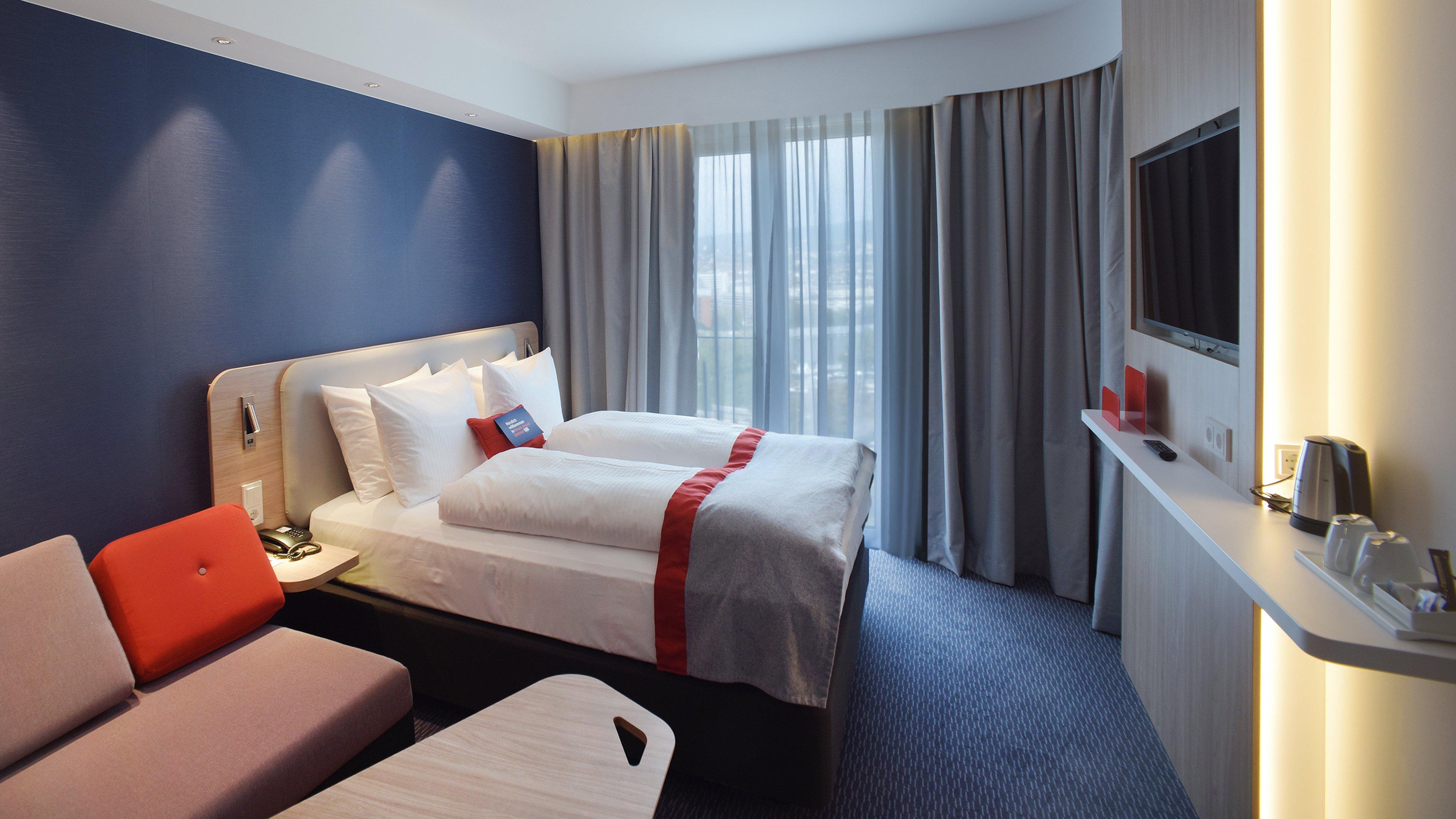 Holiday Inn Express - Wiesbaden By Ihg Exterior photo