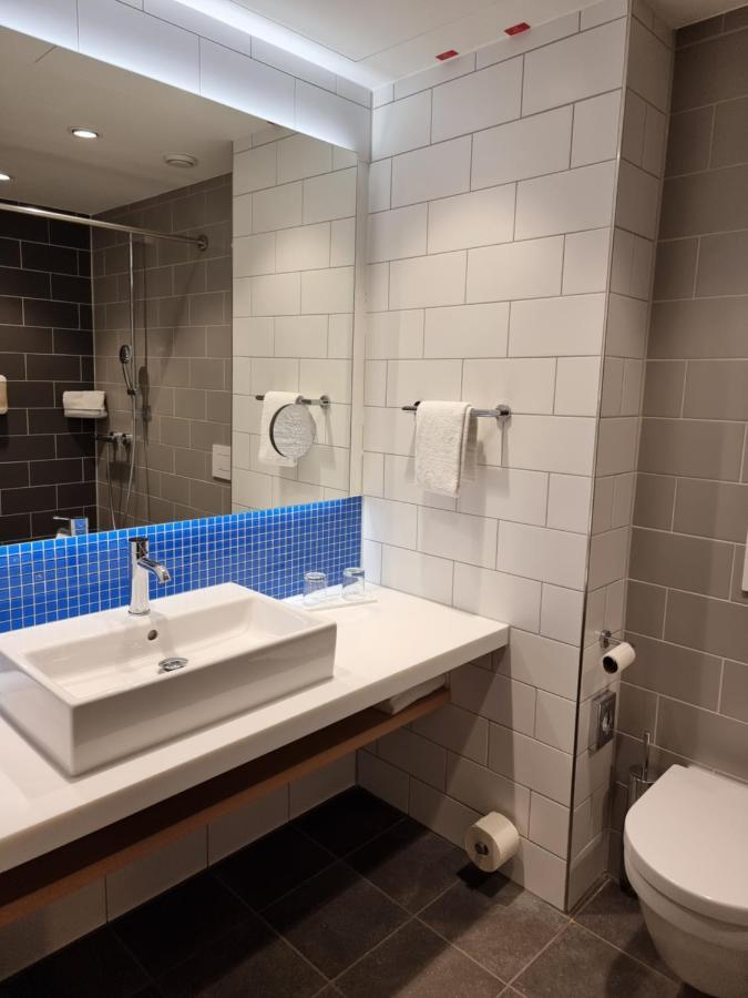 Holiday Inn Express - Wiesbaden By Ihg Exterior photo