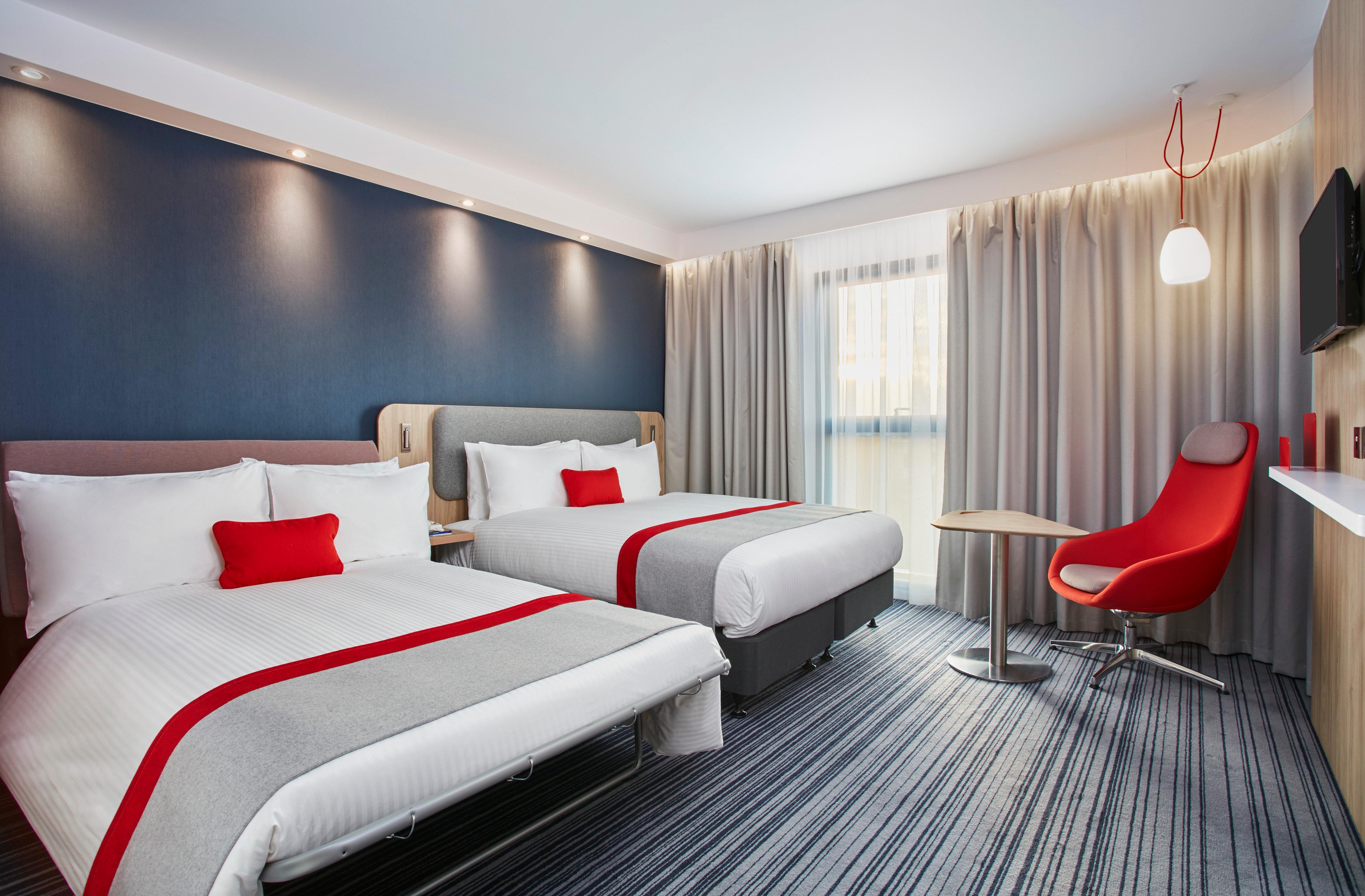 Holiday Inn Express - Wiesbaden By Ihg Exterior photo