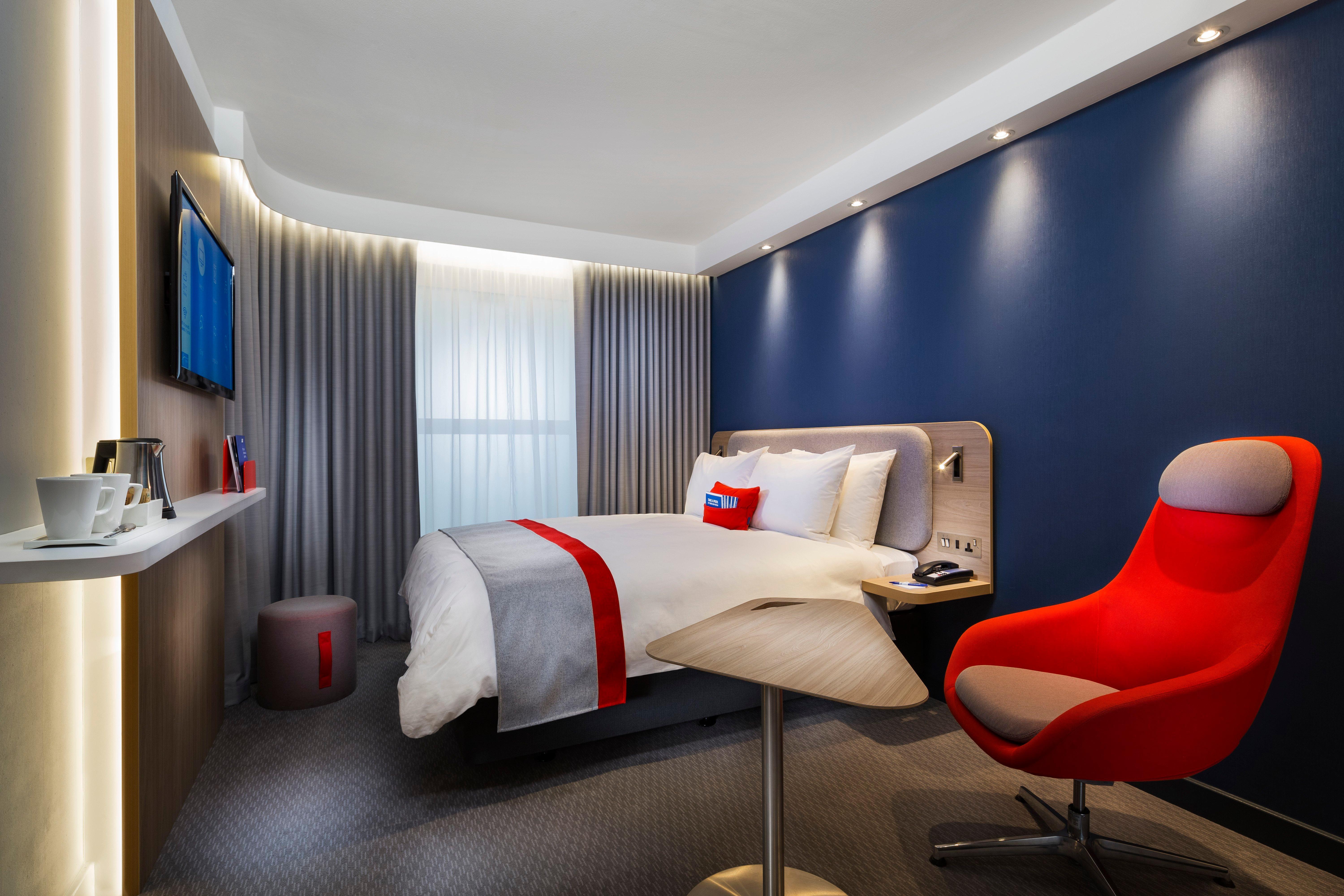 Holiday Inn Express - Wiesbaden By Ihg Exterior photo