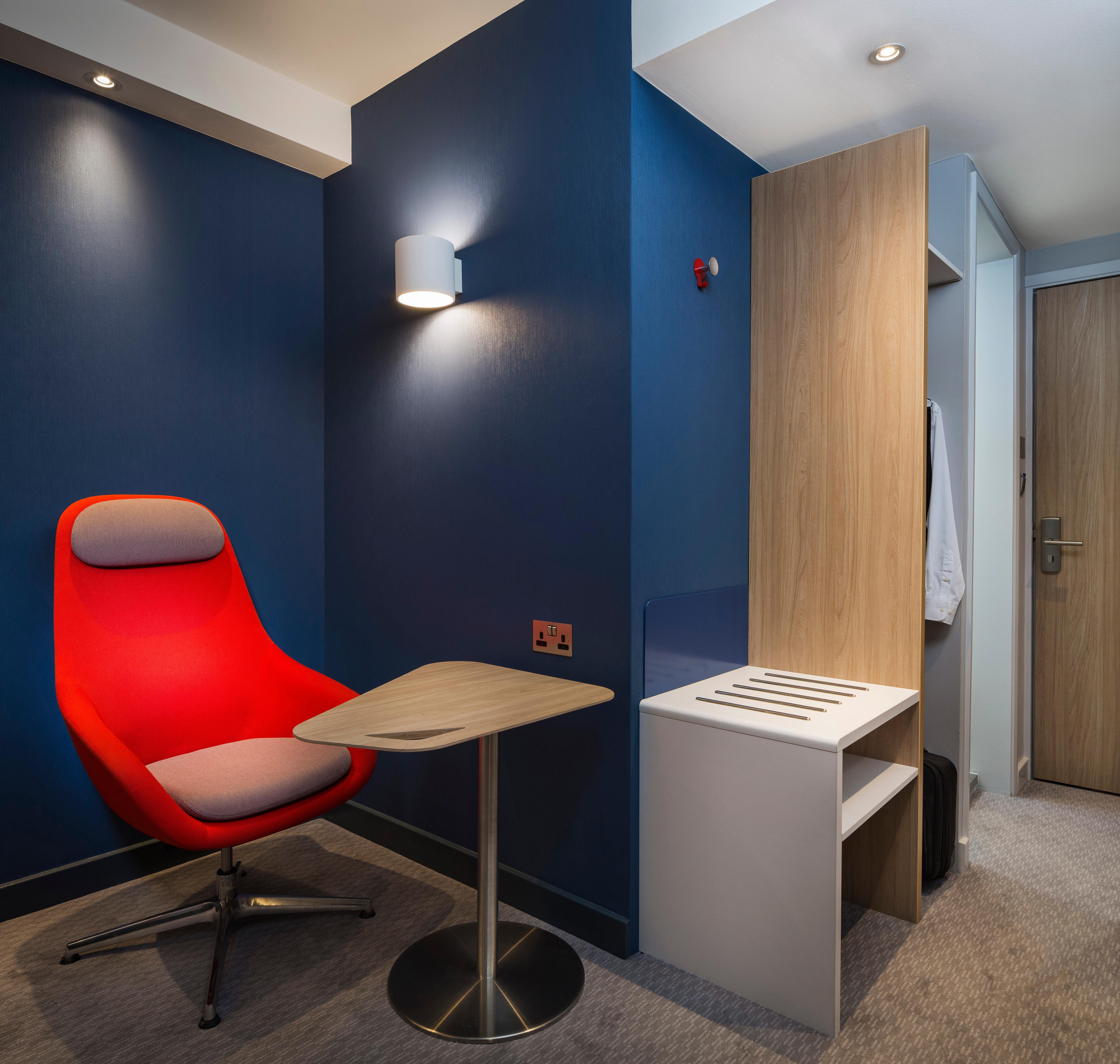 Holiday Inn Express - Wiesbaden By Ihg Exterior photo