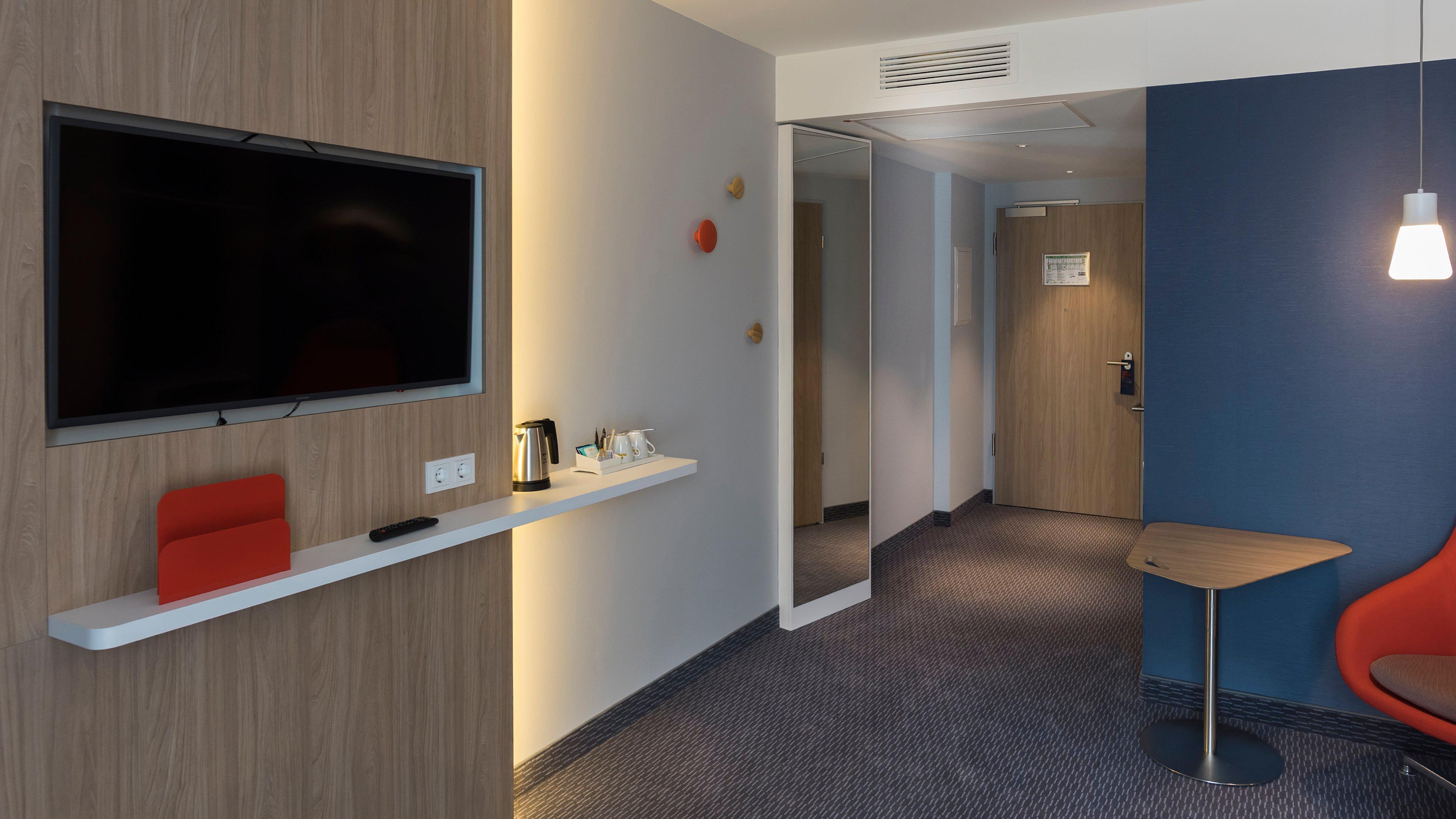 Holiday Inn Express - Wiesbaden By Ihg Exterior photo